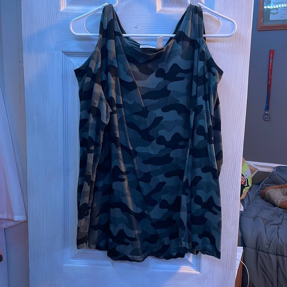 Women With Control Off The Shoulder Shirt- Size L